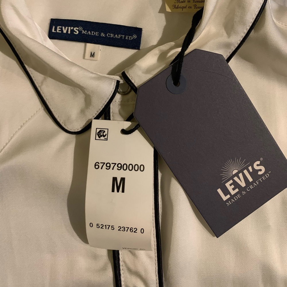 NWT Levi’s Made & Crafted Size Medium Western Smiley Top - Picture 7 of 9
